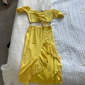 Yellow skirt set